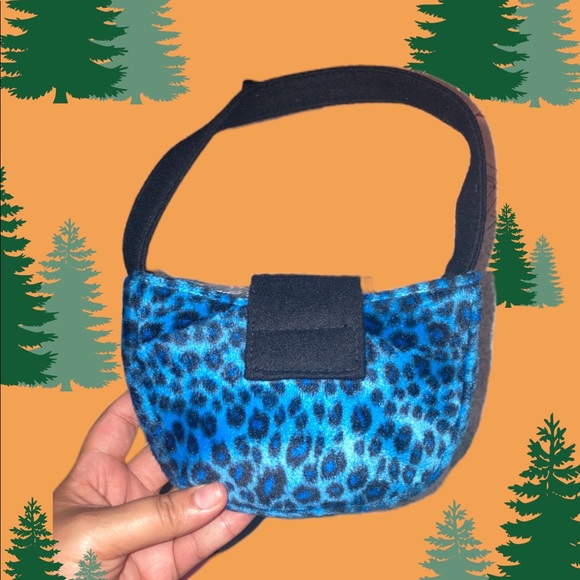 Far Nine Fuzzy Blue Leopard Print 90s/Y2K/ 90s Style Mini Handbag - Picture 2 of 5
